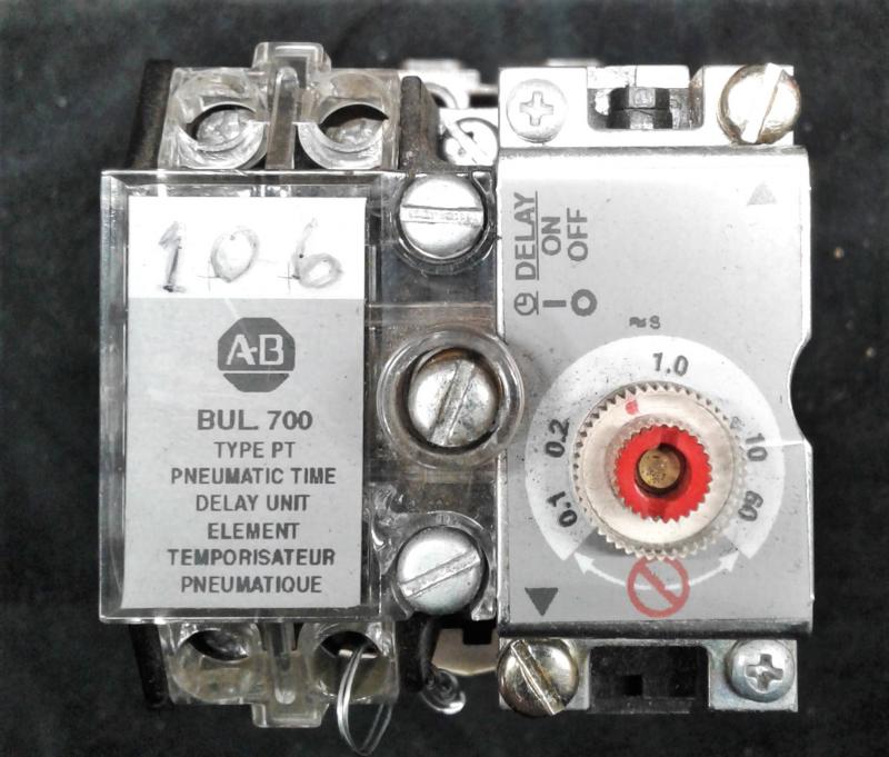 AllenBradley 700P400A1 Series D AC Relay w/ Pneumatic Time Delay Unit